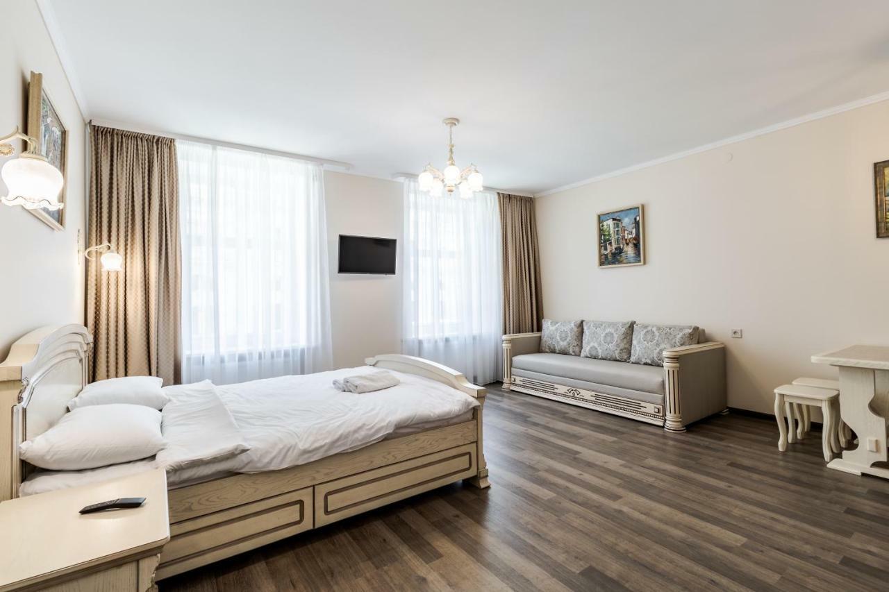 Opera House Apartment 3 Lviv Exterior photo
